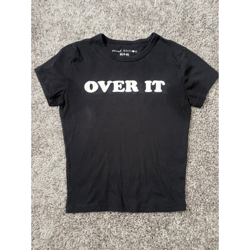 Social Edition Cropped Over It Graphic T-Shirt Black Size S 4-6 Short Sleeve Tee
